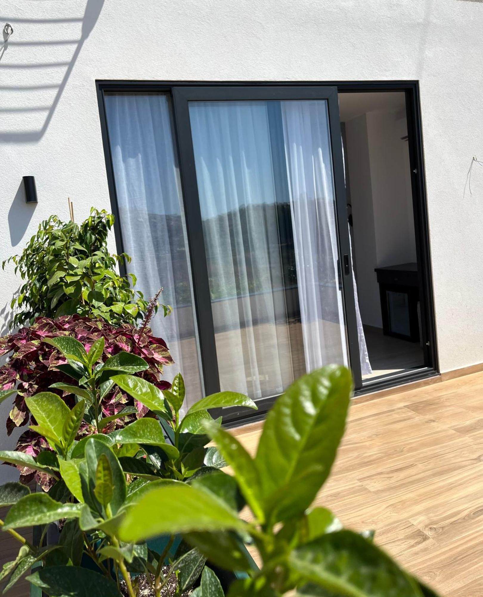 Del Mare Hotel Sarandë Buitenkant foto